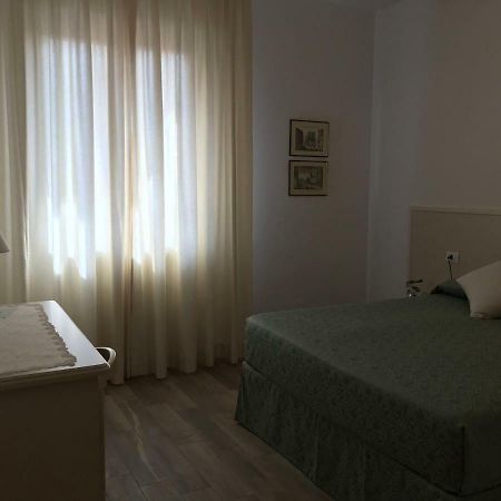 Guest House In Piazza 볼로냐 외부 사진