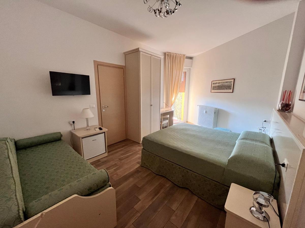 Guest House In Piazza 볼로냐 외부 사진